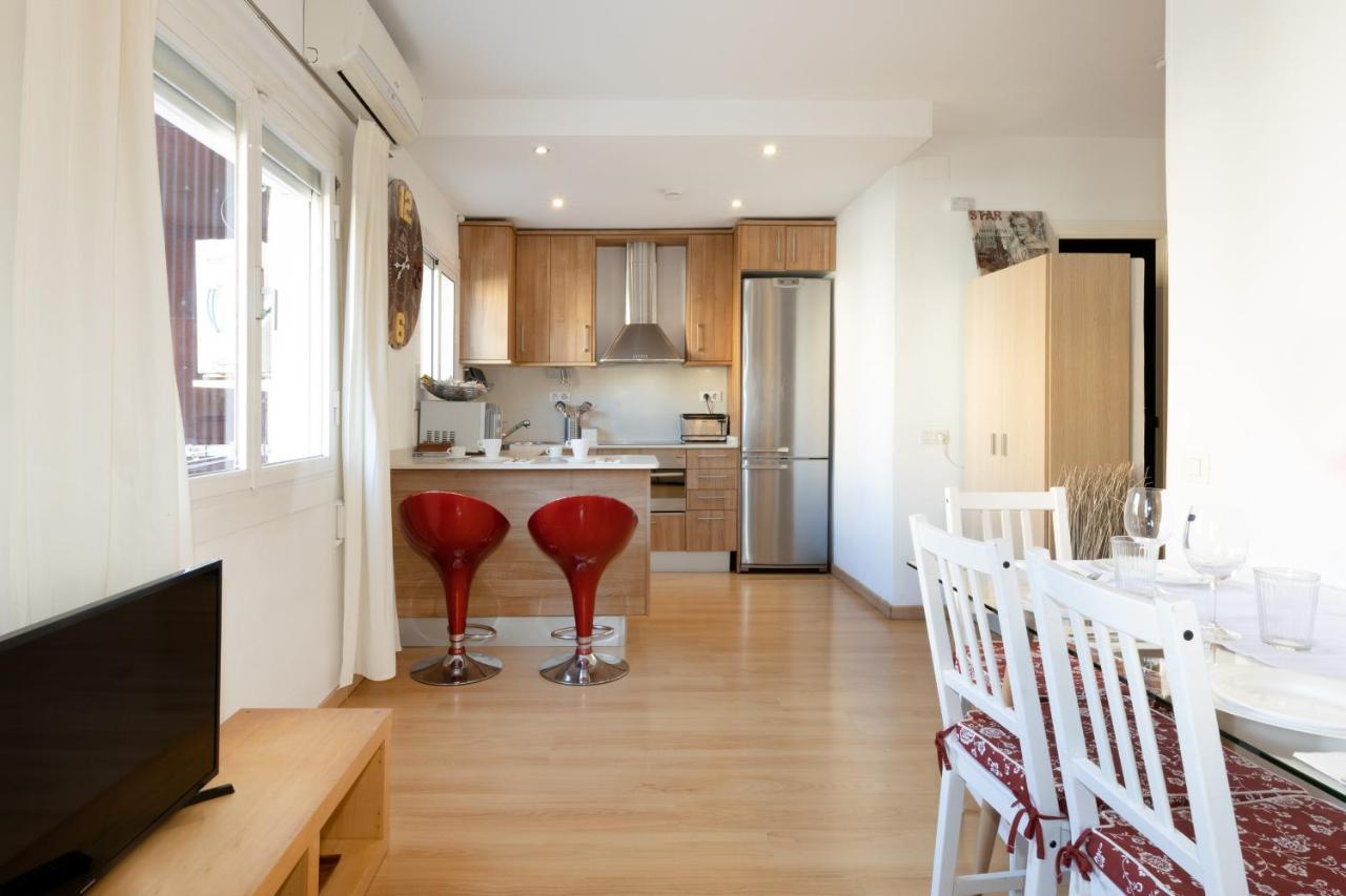 ברצלונה Cute Apartment In Sants Station With Hbo & Alexa & Ac מראה חיצוני תמונה
