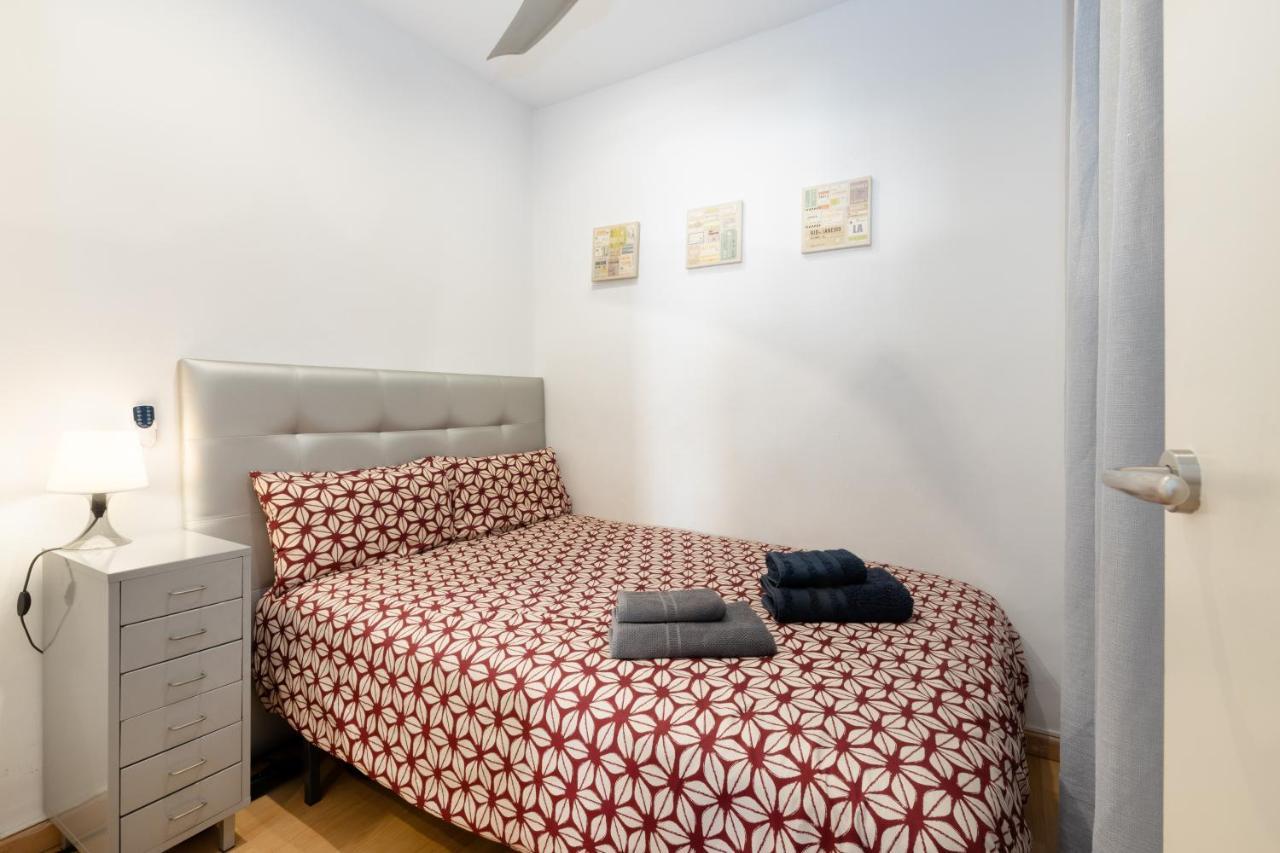 ברצלונה Cute Apartment In Sants Station With Hbo & Alexa & Ac מראה חיצוני תמונה