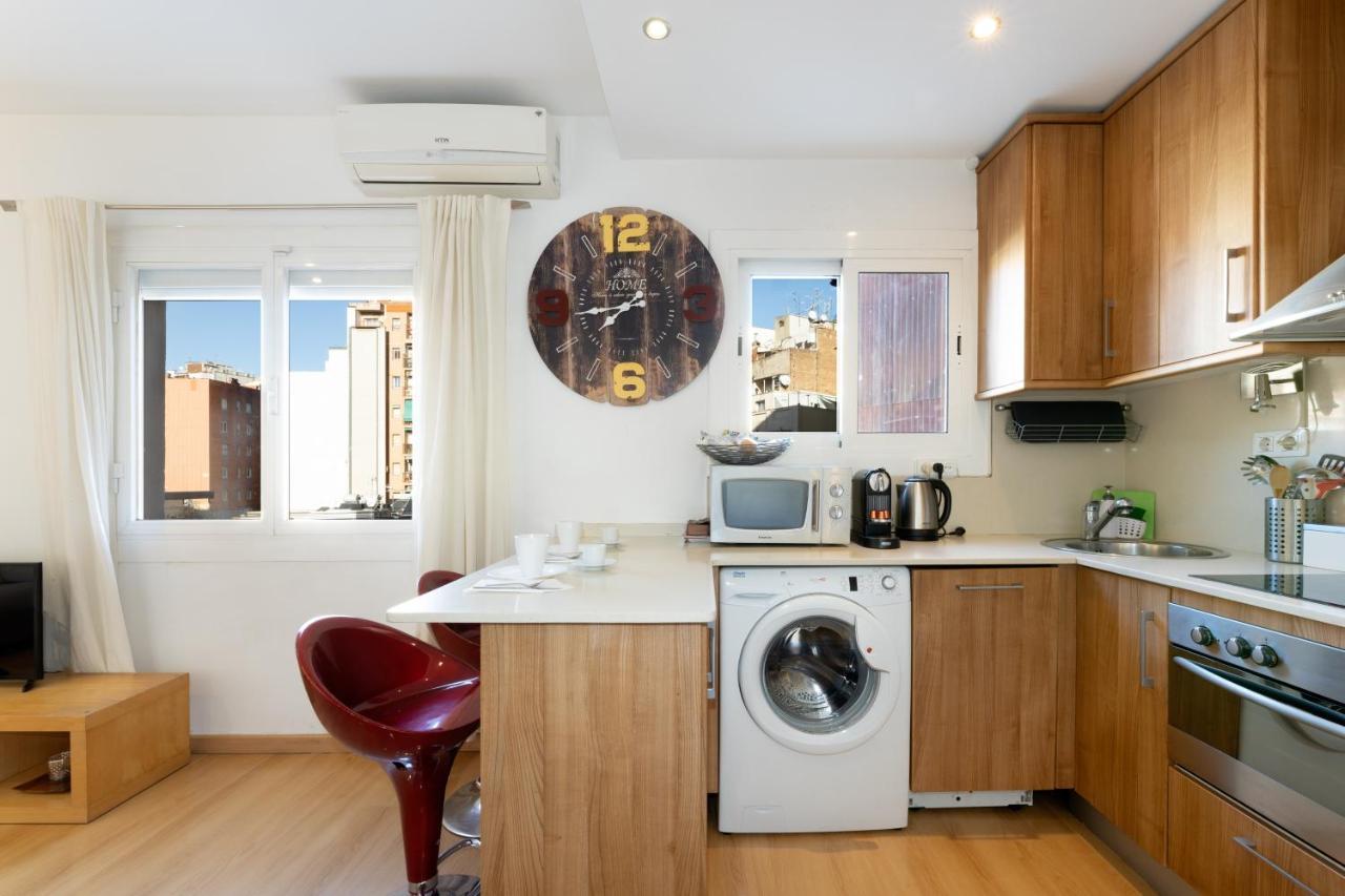 ברצלונה Cute Apartment In Sants Station With Hbo & Alexa & Ac מראה חיצוני תמונה