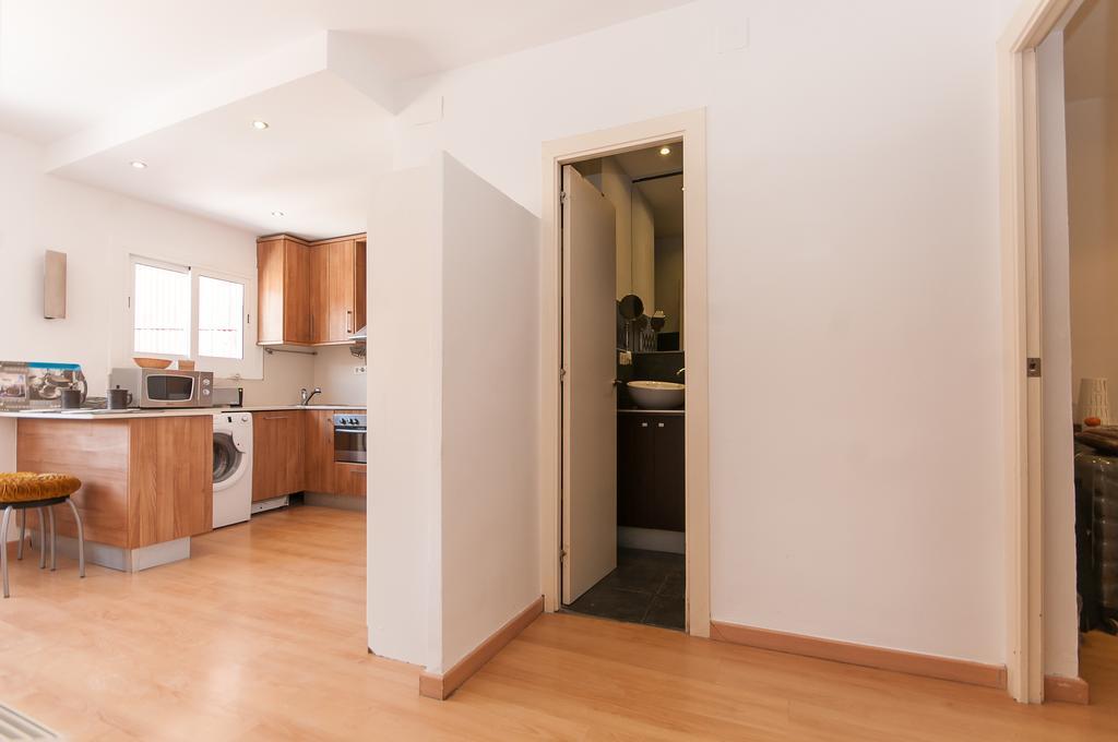 ברצלונה Cute Apartment In Sants Station With Hbo & Alexa & Ac מראה חיצוני תמונה
